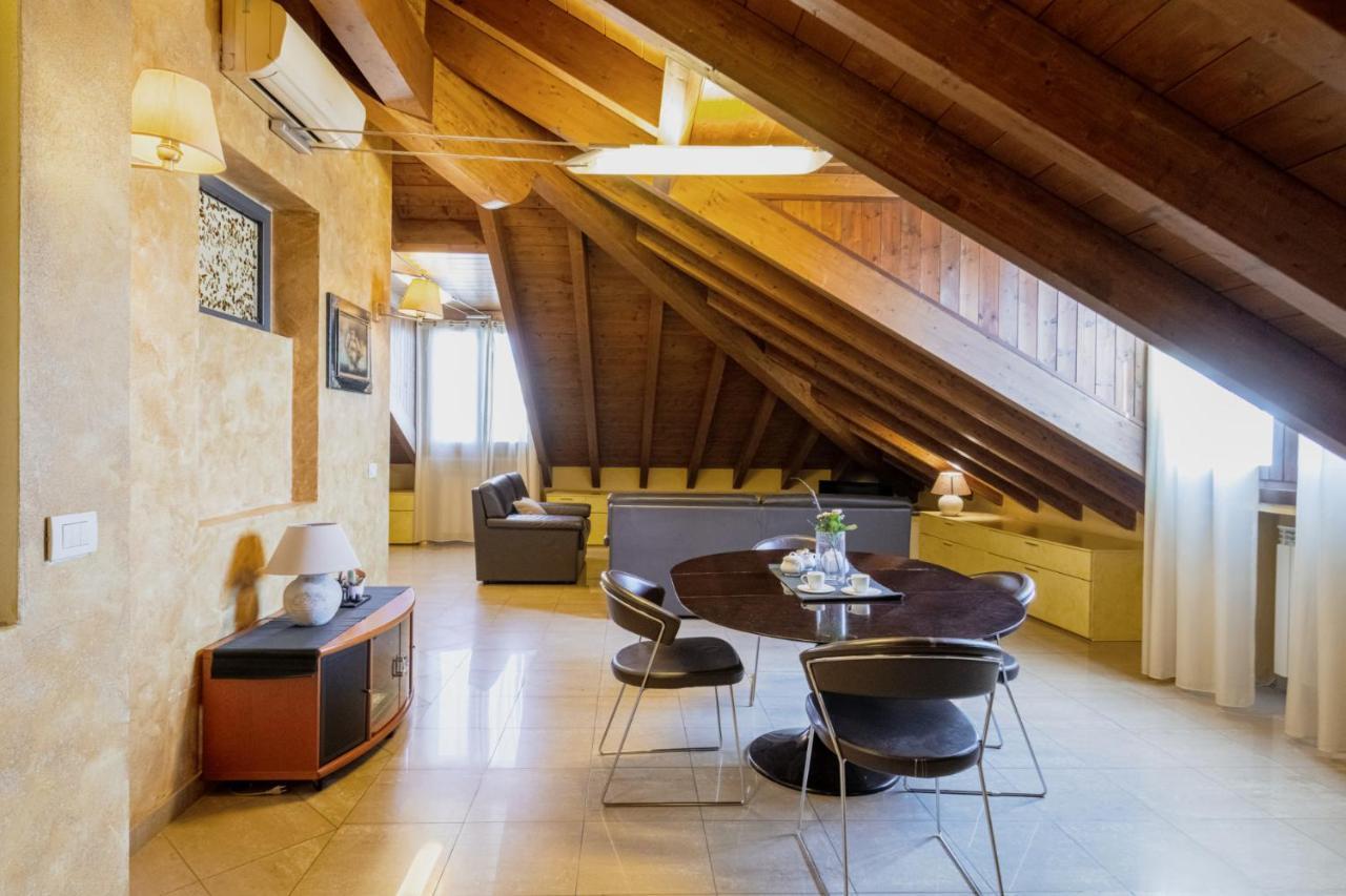 Easylife - Esclusivo Attico In S Babila Apartment Milano Exterior foto